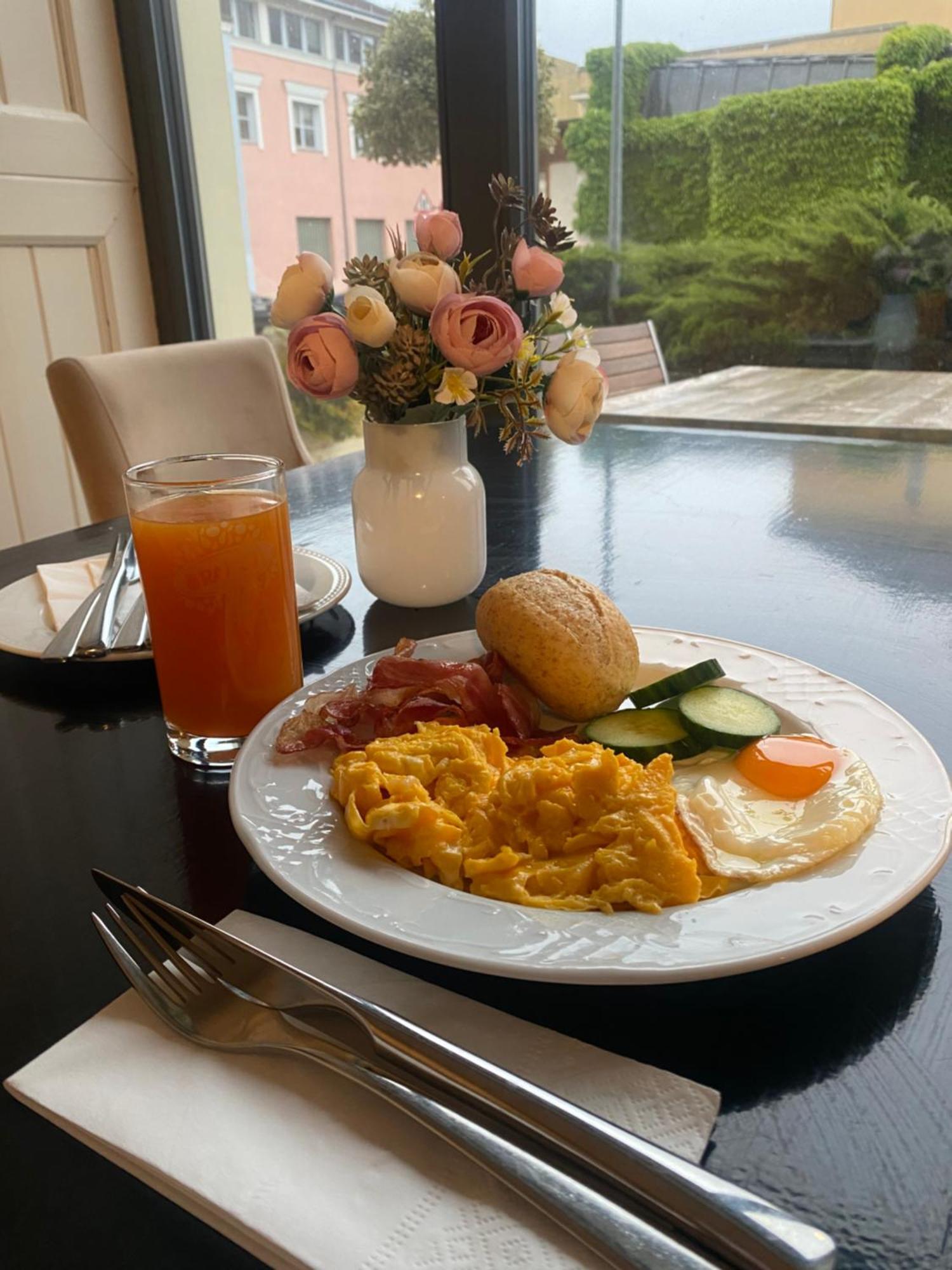 Artis Boutique Hotel Szombathely Ngoại thất bức ảnh