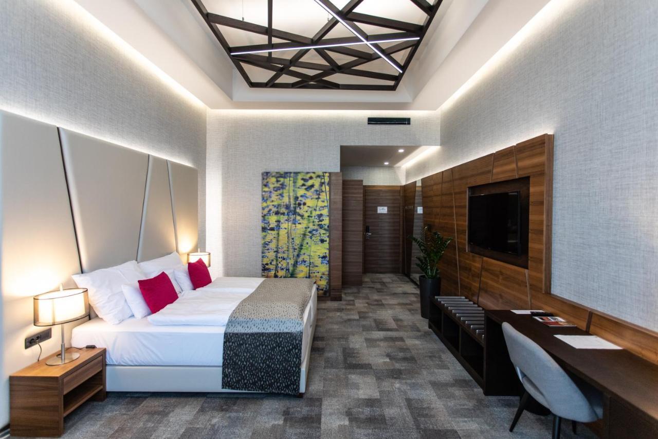 Artis Boutique Hotel Szombathely Ngoại thất bức ảnh