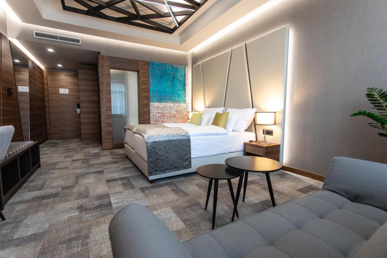 Artis Boutique Hotel Szombathely Ngoại thất bức ảnh