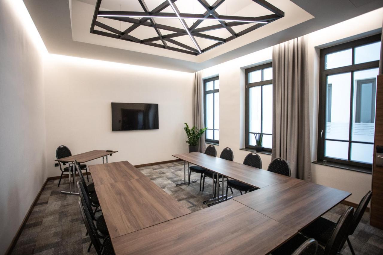 Artis Boutique Hotel Szombathely Ngoại thất bức ảnh