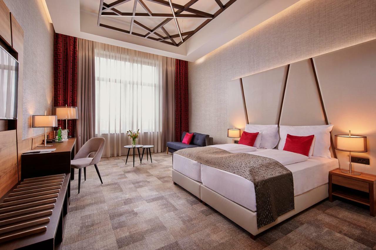 Artis Boutique Hotel Szombathely Ngoại thất bức ảnh